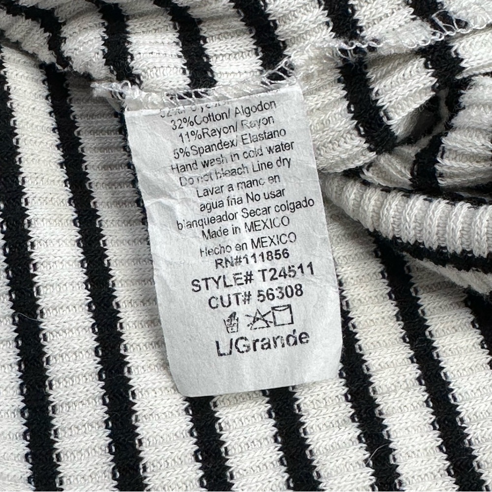 Carly Jean Los Angeles Black and White Striped Long Sleeve Top - Picture 5 of 5